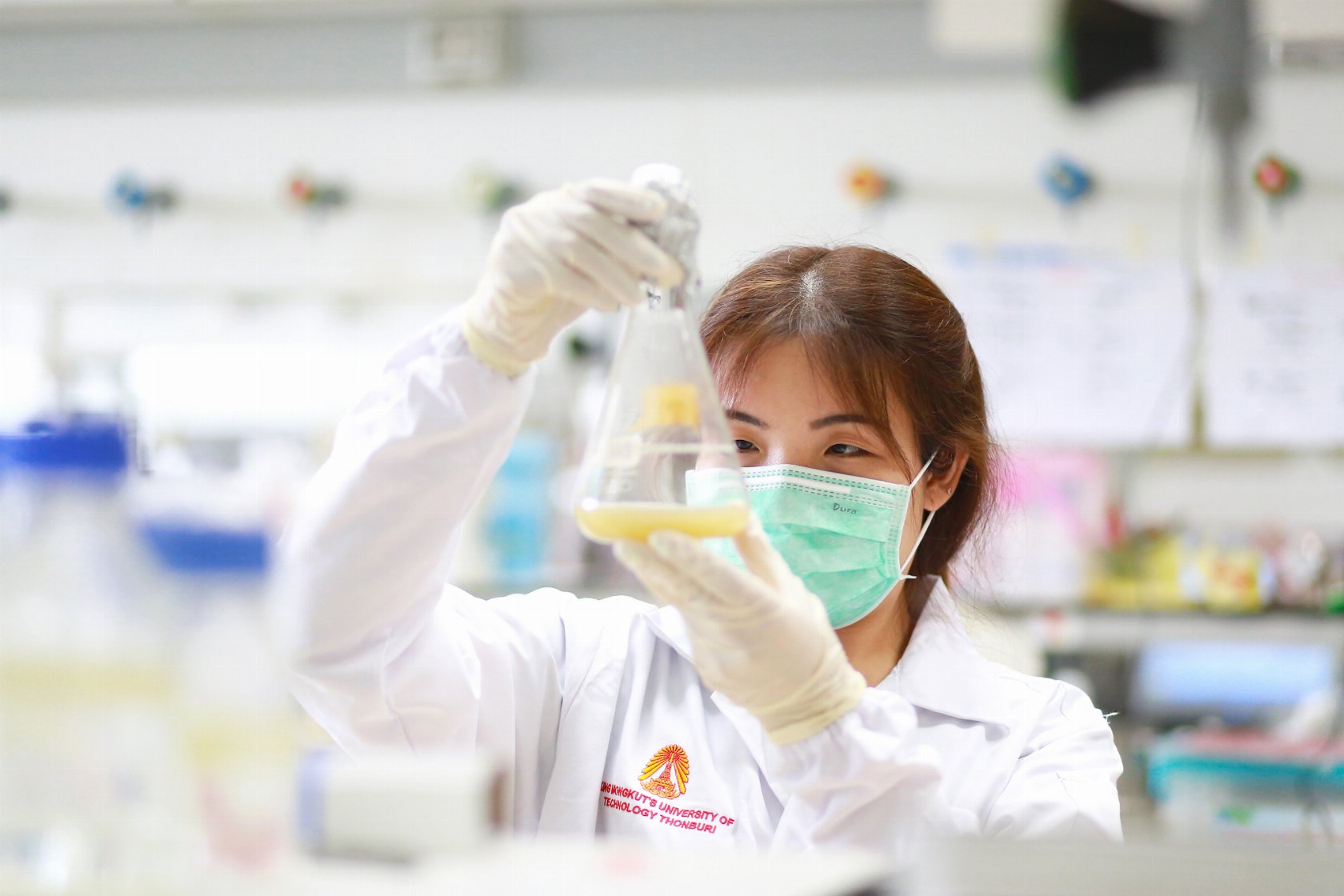หลักสูตรการฝึกอบรมความปลอดภัยในการทำงานภายในห้องปฏิบัติการและโรงประลอง สำหรับนักศึกษาปริญญาตรีชั้นปีที่ 1 กลุ่มที่ 1