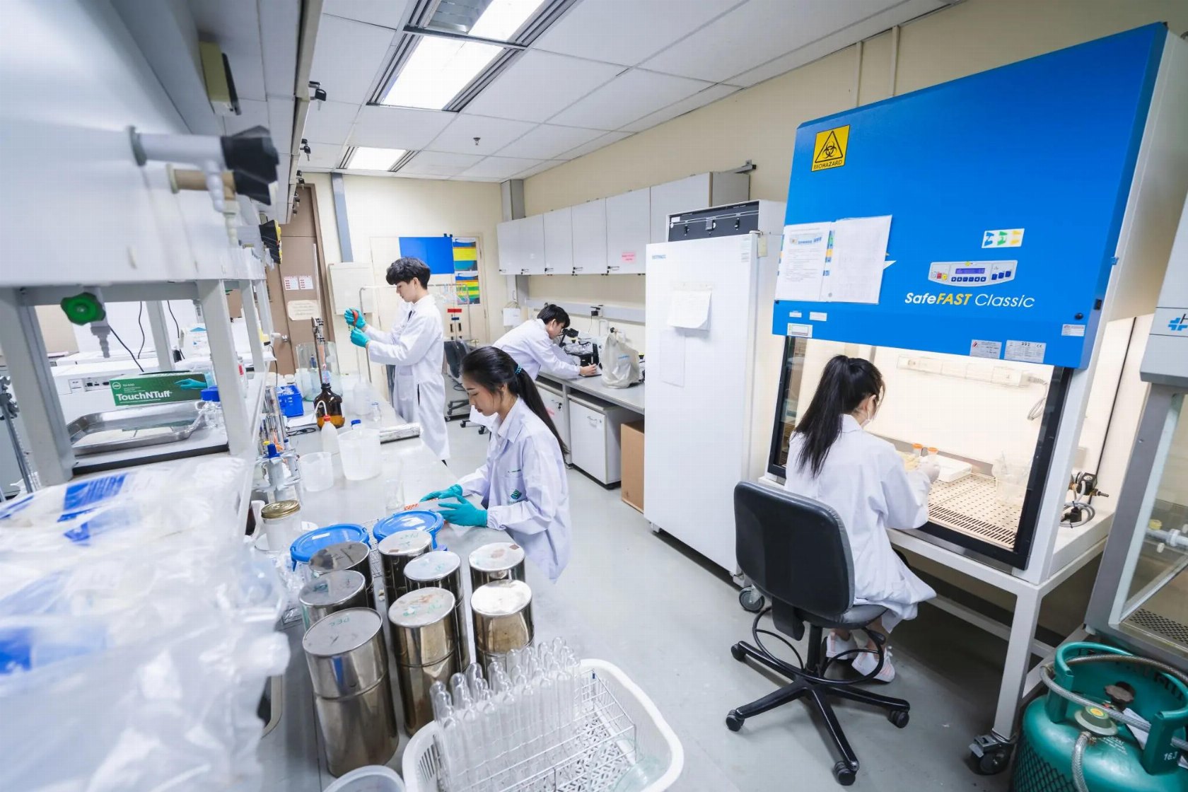 หลักสูตรฝึกอบรมสำหรับนักศึกษาปริญญาโท และปริญญาเอก